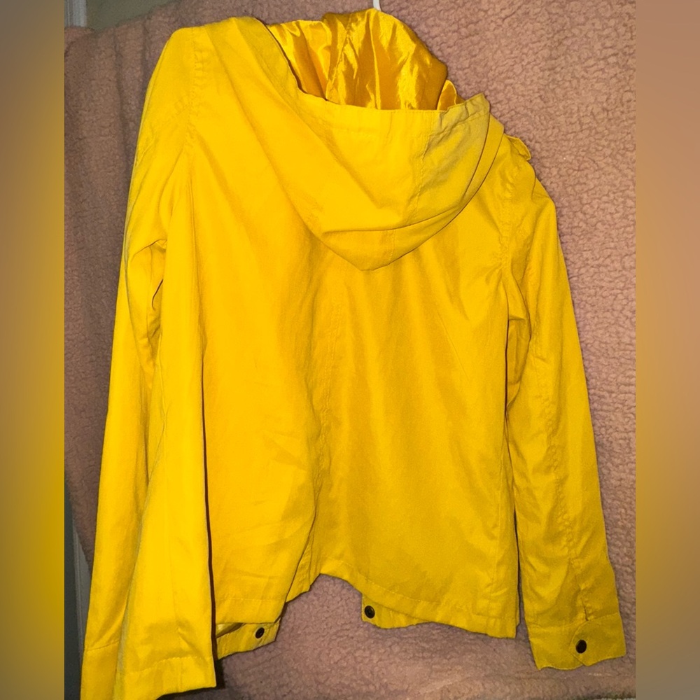 Charlotte Russe Yellow Windbreaker Rain Jacket Women’s Size Small